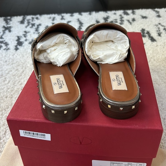 Brand new Valentino Mules - Picture 4 of 8